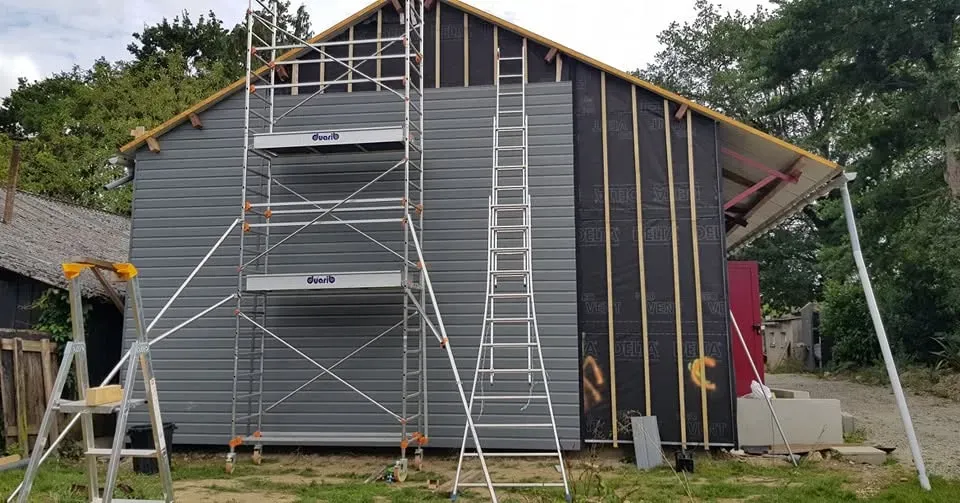 Installation de bardage extérieur à Saint-Colomban